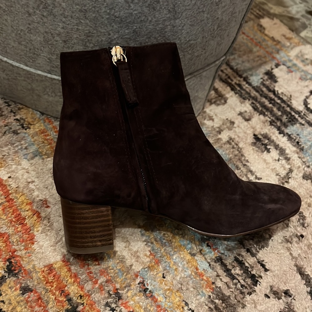 Suede booties - Picture 2 of 4